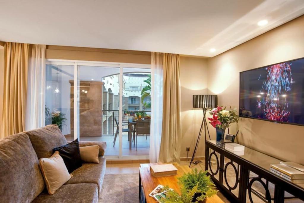 Elegante Apartamento Zona Arenal Platja de Larenal Ngoại thất bức ảnh