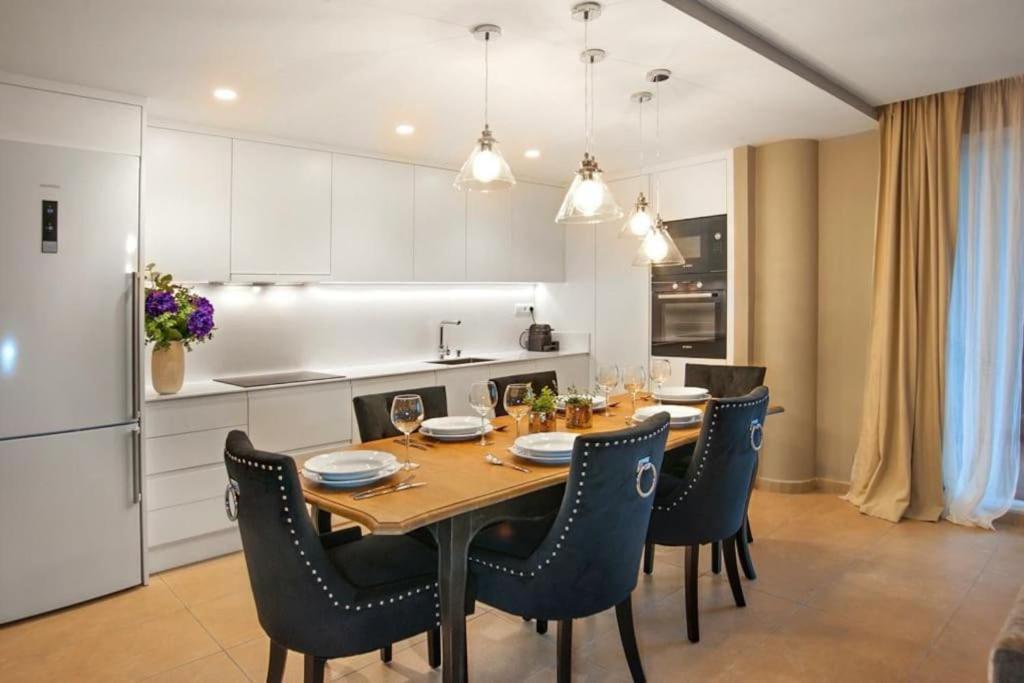Elegante Apartamento Zona Arenal Platja de Larenal Ngoại thất bức ảnh
